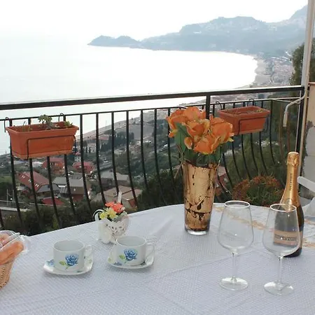Panoramic Apartament Elayon Апартаменты