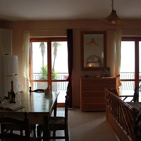 Panoramic Apartament Elayon